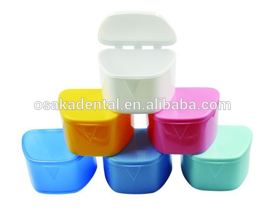 Caja plástica colorida de la dentadura para la venta limpia