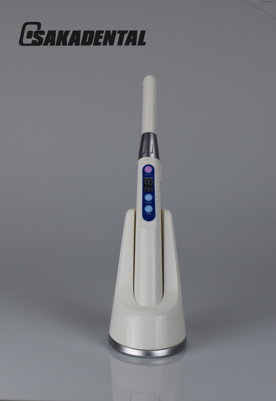 Una segunda lámpara de polimerización dental de 2700 mw/cm para unidad dental
